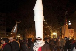 "حقوق الإنسان" ينتصر للمآذن ويرفض تشويه الإسلام