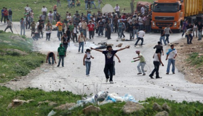 "سواسية" يطالب بسحب مبادرة السلام العربية