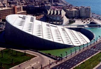 معرض مكتبة الإسكندرية.. حضور ضعيف!