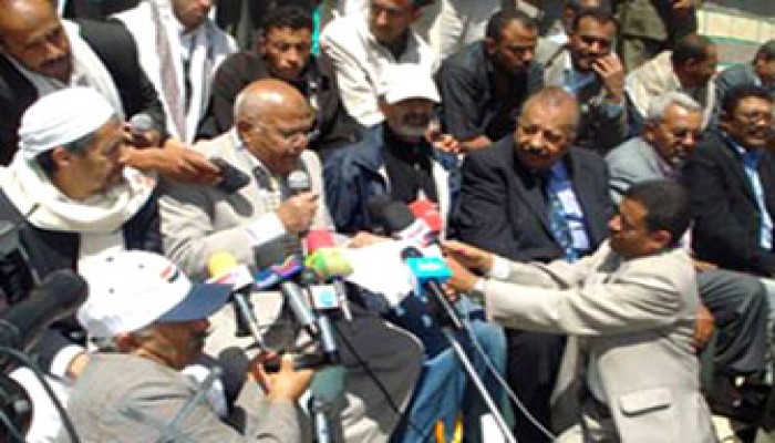 اعتصامات واسعة في اليمن رفضًا لعنف السلطة