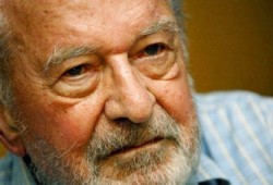 وزير خارجية أيرلندا يطالب بإنهاء حصار غزة