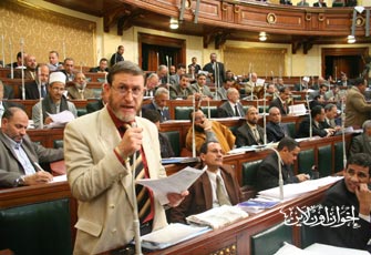 مطالب برلمانية بالتحقيق في فساد المحليات