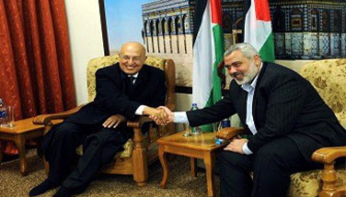 هنية يلتقي شعث في غزة