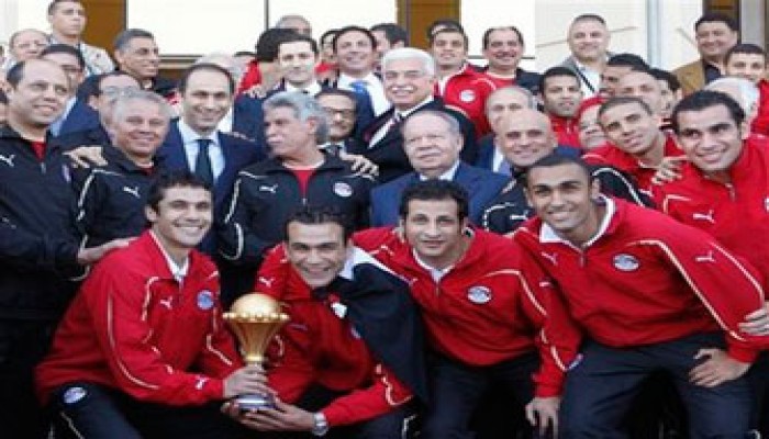 صحف العالم تتهم النظام المصري باستغلال الكرة