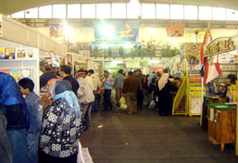 نشأت المصري: معرض الكتاب فرصة ممتازة للأسرة