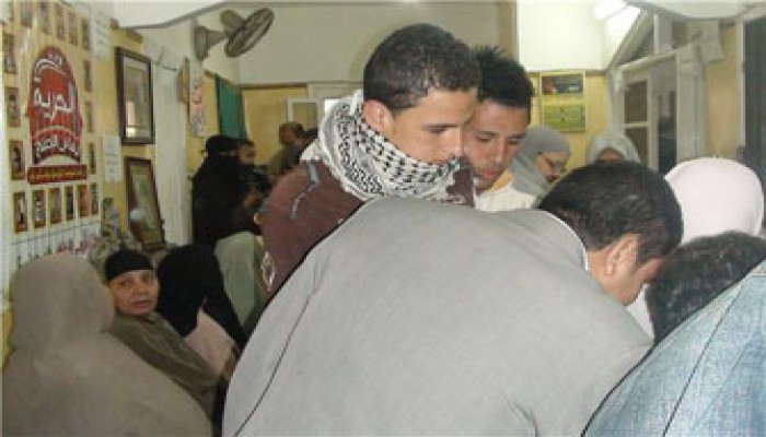 قافلة طبية بمقر نواب الإخوان بالدقهلية