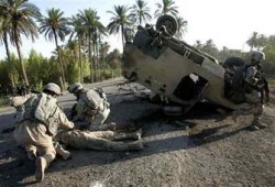 العراق.. قصف قاعدة أمريكية بمطار البصرة