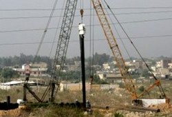 الصهاينة يدعمون الجدار الفولاذي بـ270 مليون دولار