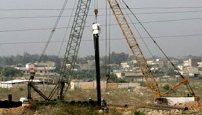 الصهاينة يدعمون الجدار الفولاذي بـ270 مليون دولار