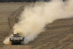 نيران صهيونية في غزة واعتقالات ضد حماس بالضفة!