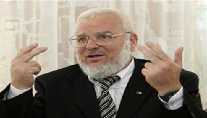 دويك: الجدار الفولاذي إلى زوال وشعبنا الباقي