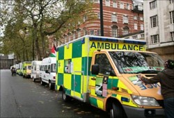 قافلة جديدة لـ"جالاوي" تغادر لندن متجهة إلى غزة