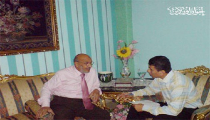 الحاج العزباوي: رأيت آيات الله في المعتقل