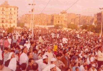 الإخوان والأعياد.. نماذج مضيئة