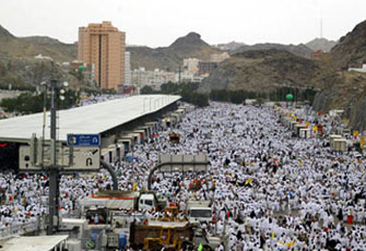 رسالة الحج بين الواقع والمثال