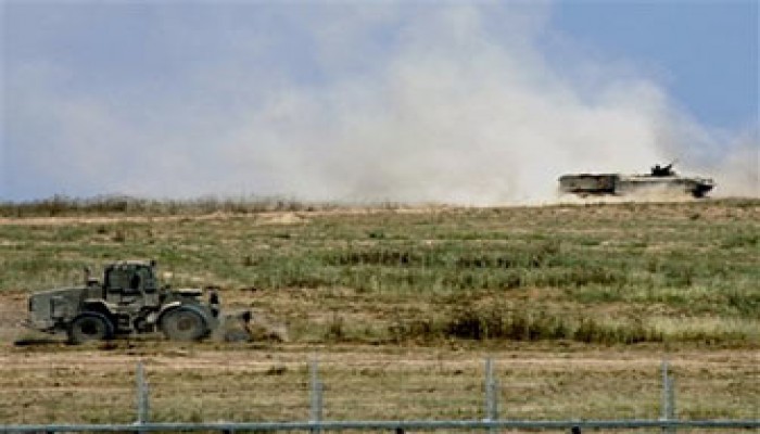 الاحتلال الصهيوني يتوغل بمنطقة "جحر الديك" وسط القطاع