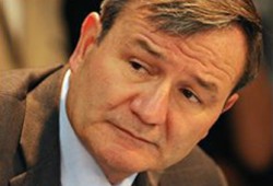 أفغانستان: السفير الأمريكي يعارض إرسال المزيد من القوات