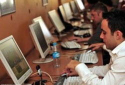 16 نوفمبر... اعتماد "العربية" لغة لعناوين مواقع النت