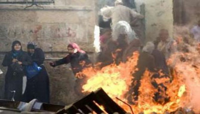 رجال الأقصى يتصدون لقوات صهيونية اقتحمت المسجد