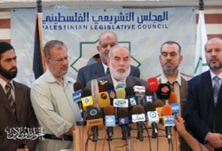 د. بحر: عباس لا يملك صفة دستورية لإجراء الانتخابات