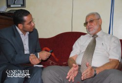 د. محمود حسين يروي تفاصيل 115 يومًا اعتقالاً!!