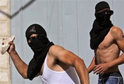 حماس: الاعتداء على الأقصى يفجِّر البركان