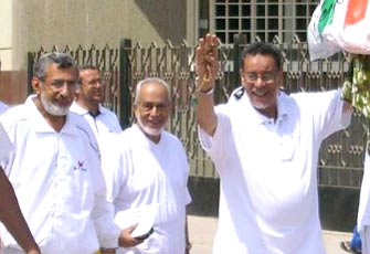 تجديد حبس نزيلي و7 من قيادات الإخوان