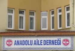 مواساة تركية لأيتام غزة