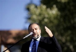 ليبرمان يبدأ جولة إفريقية تشمل بلدان منابع النيل