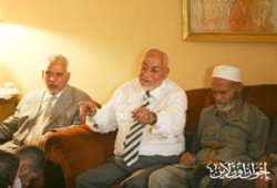 المرشد العام: قهر الأنظمة للشعوب يدفع بالوضع إلى الهاوية