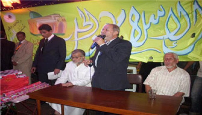 عليوة يكرِّم أبناء دائرته المتفوقين على ضفاف النيل