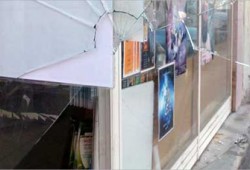 الأمن يقتحم مكتبة "البشائر" بالهرم ويعتقل عاملاً!