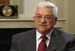 حماس تطالب مصر بالضغط على عباس لوقف جرائمه