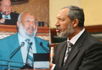 عوض الله ونور الدين يكرمان المتفوقين