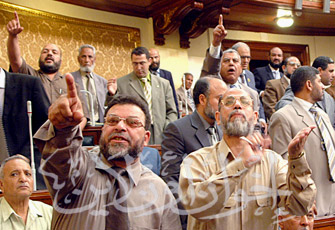 الإخوان والدورة الثانية.. داخل مطبخ البرلمان