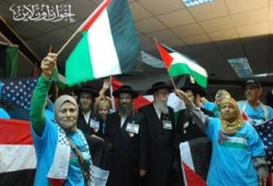 يهود يشاركون في قافلة "عاشت فلسطين" بالصحفيين