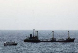 الكيان الصهيوني يعتقل طاقم "روح الإنسانية" في سجن الرملة