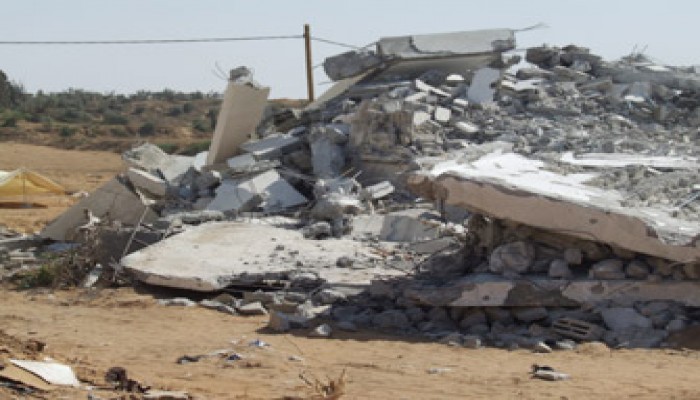 منازل غزة.. معاناة أخرى للحرب الصهيونية