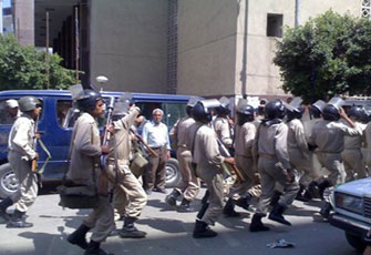 بلاغ إلى النائب العام ضد الاعتداء على معتقلي البحيرة