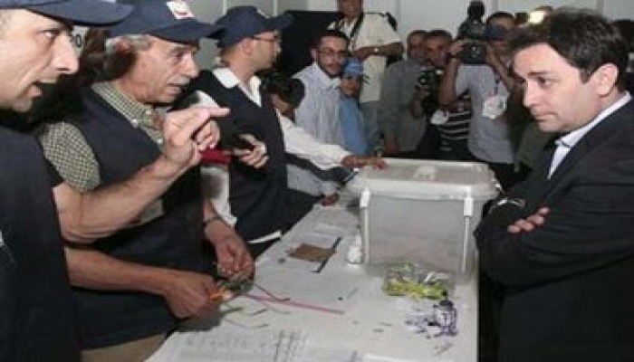 11 ألف موظف يفتحون سباق الانتخابات اللبنانية