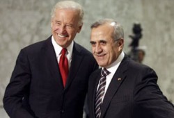 أمريكا تربط مساعداتها لبيروت بنتيجة الانتخابات!!