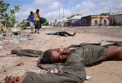 معارك دموية بالصومال والقرضاوي يدعو لوقف القتال