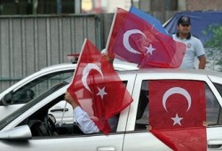 تركيا.. المعارضة ترتب صفوفها مبكرًا لانتخابات 2011