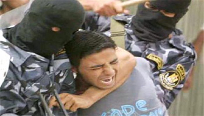 أجهزة عباس تختطف 10 من أنصار حماس بالضفة