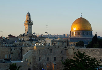 تهويد القدس.. أين الملايين؟!