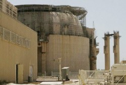 الصحافة العالمية: مساعٍ صهيونية لضرب إيران