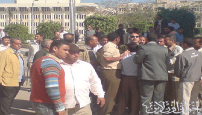 اعتقال طالبَيْن ومراقبة للتحقيق باعتداءات جامعة الفيوم