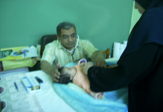 قافلة وزيارات طبية مجانية بمقرات عليوة