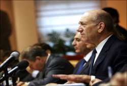 التشديد على أسرى المقاومة وجنود صهاينة يعترفون بجرائم غزة