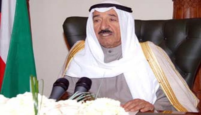 أمير الكويت يقبل استقالة الحكومة